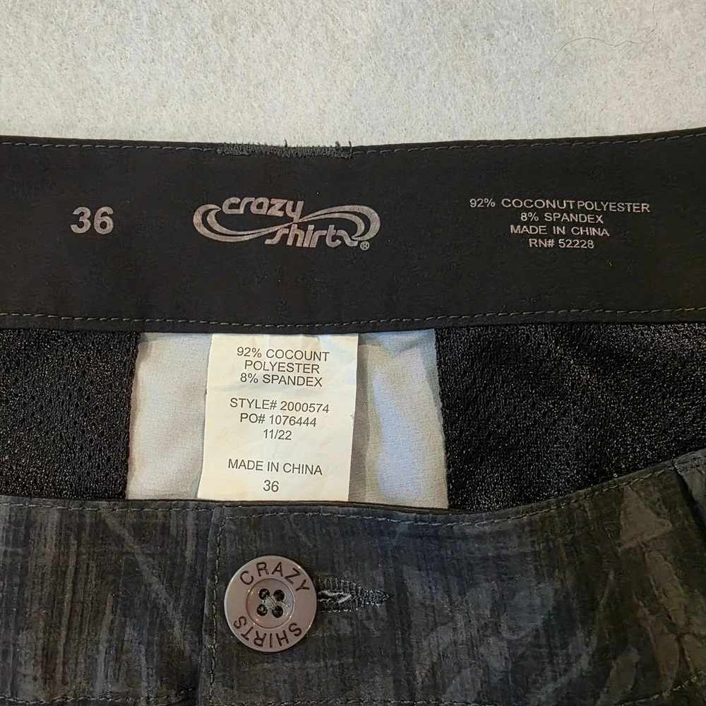 Crazy Shirts Mens 36 Charcoal Grey Tribal Geometric Coconut Board Shorts 2000574